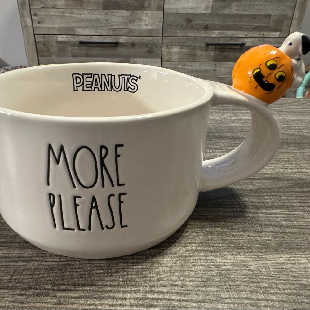 Rae Dunn White soup bowl with Orange/Snoopy Pumpkin Handle